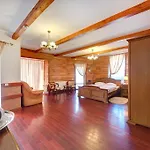 Perlyna Karpat Hotel