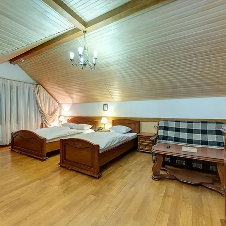 Perlyna Karpat Szálloda